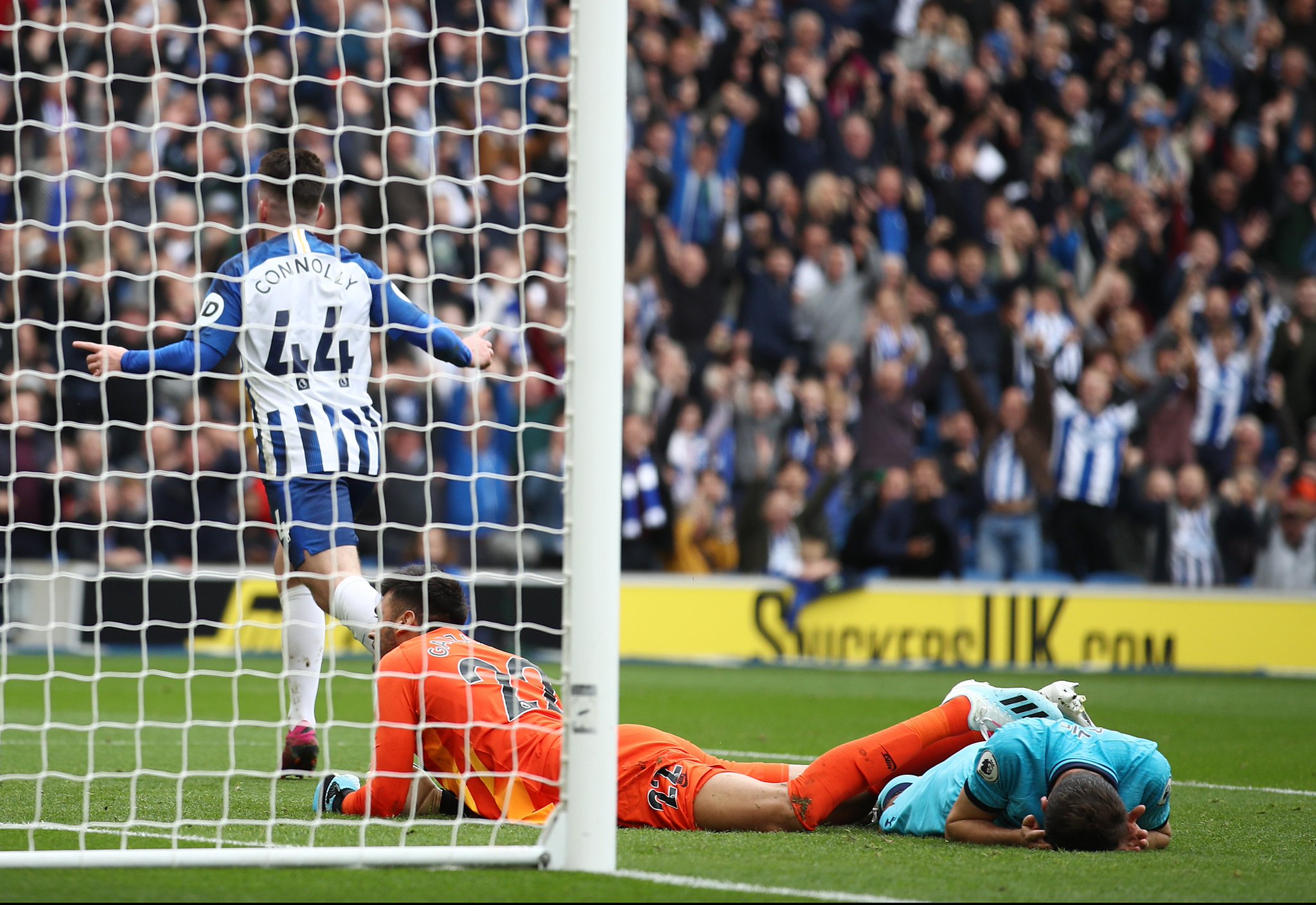 他让我们知 他让我们知